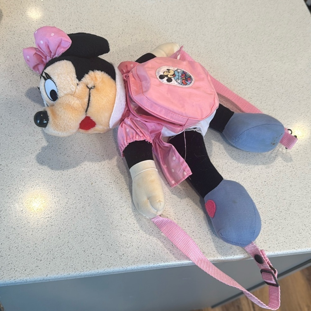 Vintage disney Minnie Mouse back pack with pink straps and mini pink bag